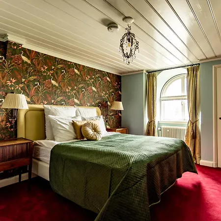 Landgoed Hotel Loenen 斯莱克－埃韦克