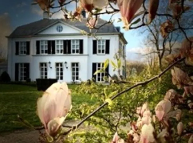 Bed & Breakfast Landgoed Loenen 4*