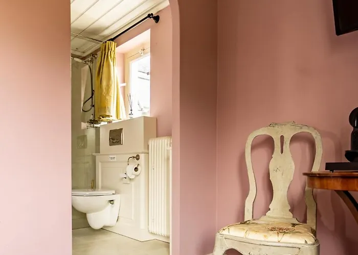 Landgoed Loenen Bed and breakfast 4*