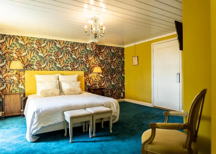 Landgoed Loenen Bed and breakfast 4*